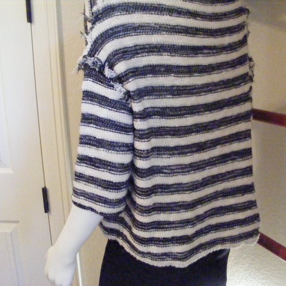 FREE PEOPLE SWEATER - Picture 4 of 5